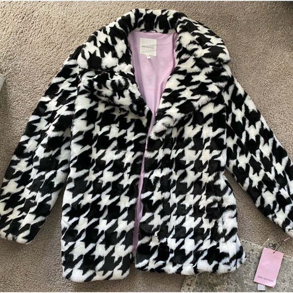 Avec Les Filles Faux Fur size small coat - Picture 2 of 4